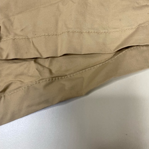 Old navy everyday short in tan - Picture 3 of 7
